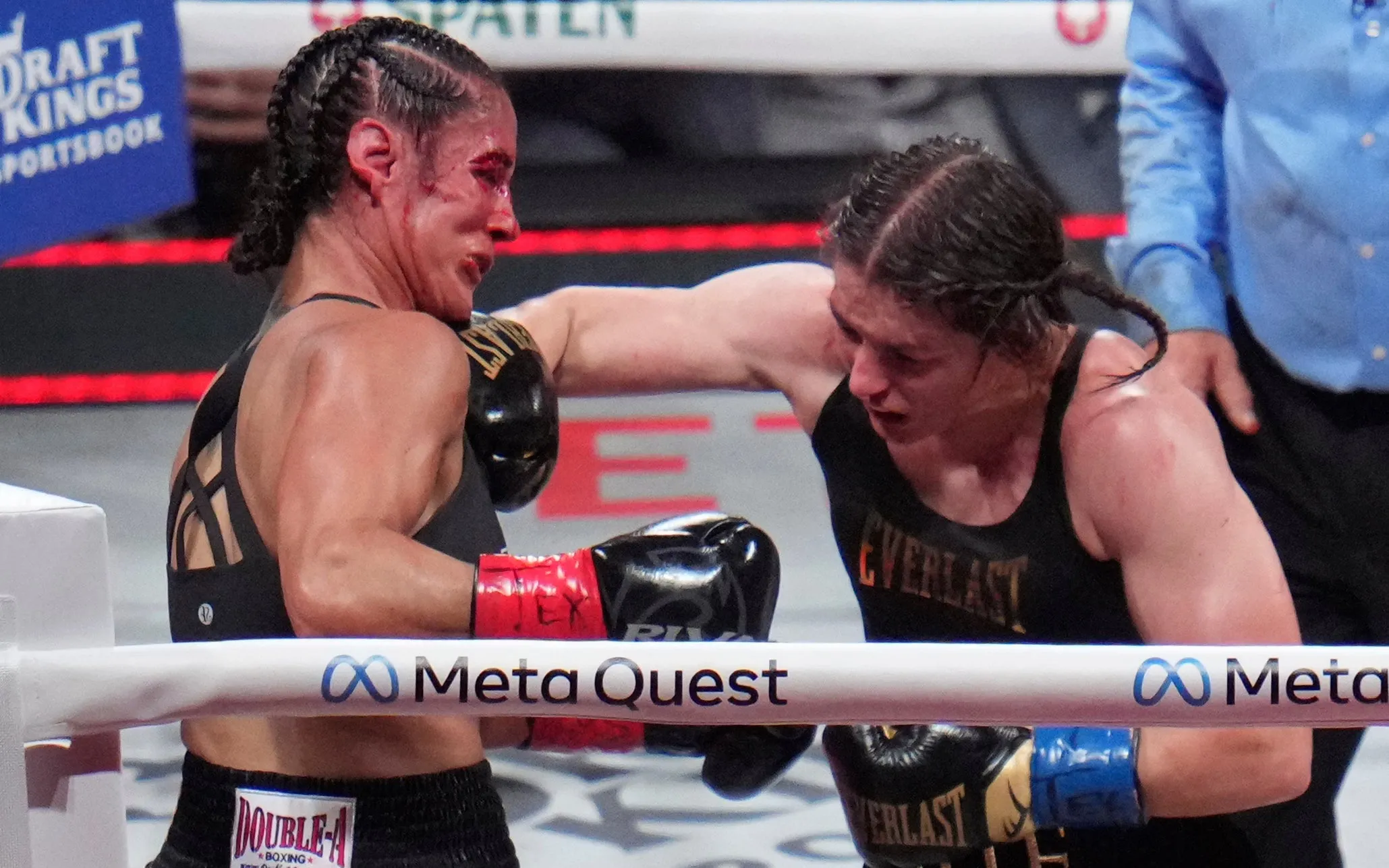 Katie Taylor controversially beats cut Amanda Serrano to retain undisputed  light-welterweight crown | The Standard