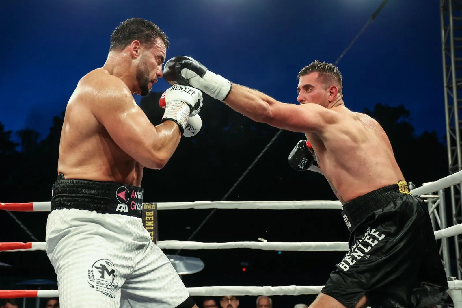 image_674d145877117 Charr vs. Pulev: A Heavyweight Showdown You Won't Want to Miss