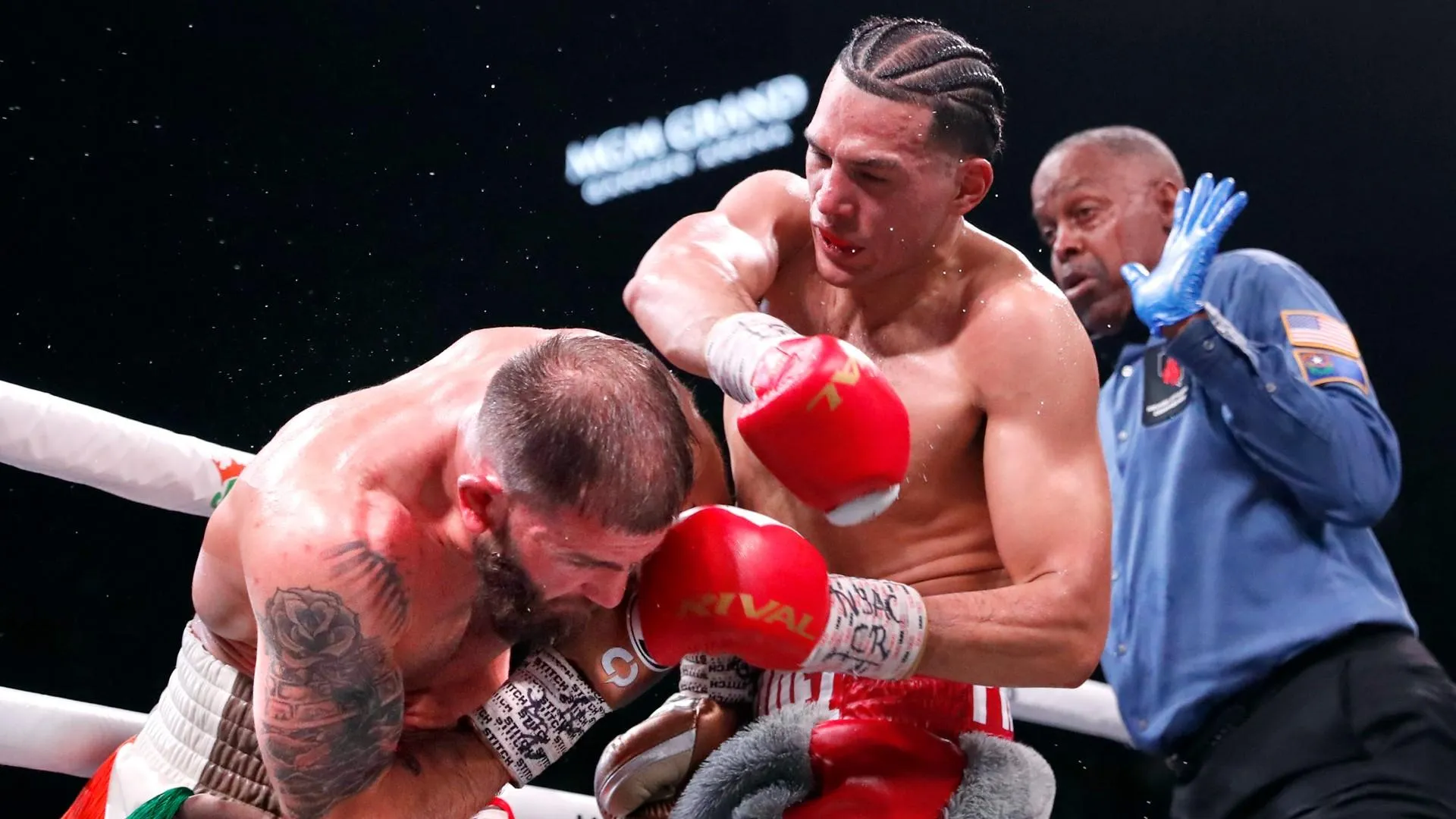 image_674d386b76e82 David Benavidez's Future: A Cautionary Note from Boxing Legends
