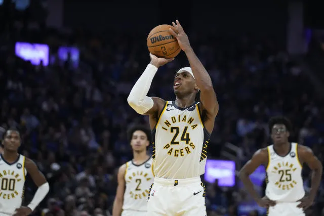 Pacers G Buddy Hield makes fastest 3-pointer in recorded NBA history -  Yahoo Sports