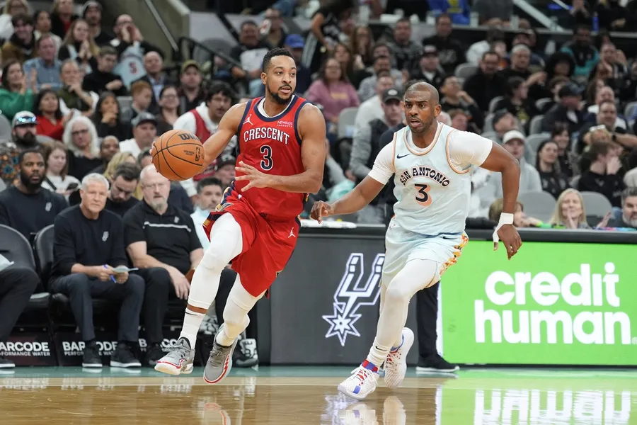 Chris Paul Moves Into 2nd on NBA’s Career Assists List Against Pelicans