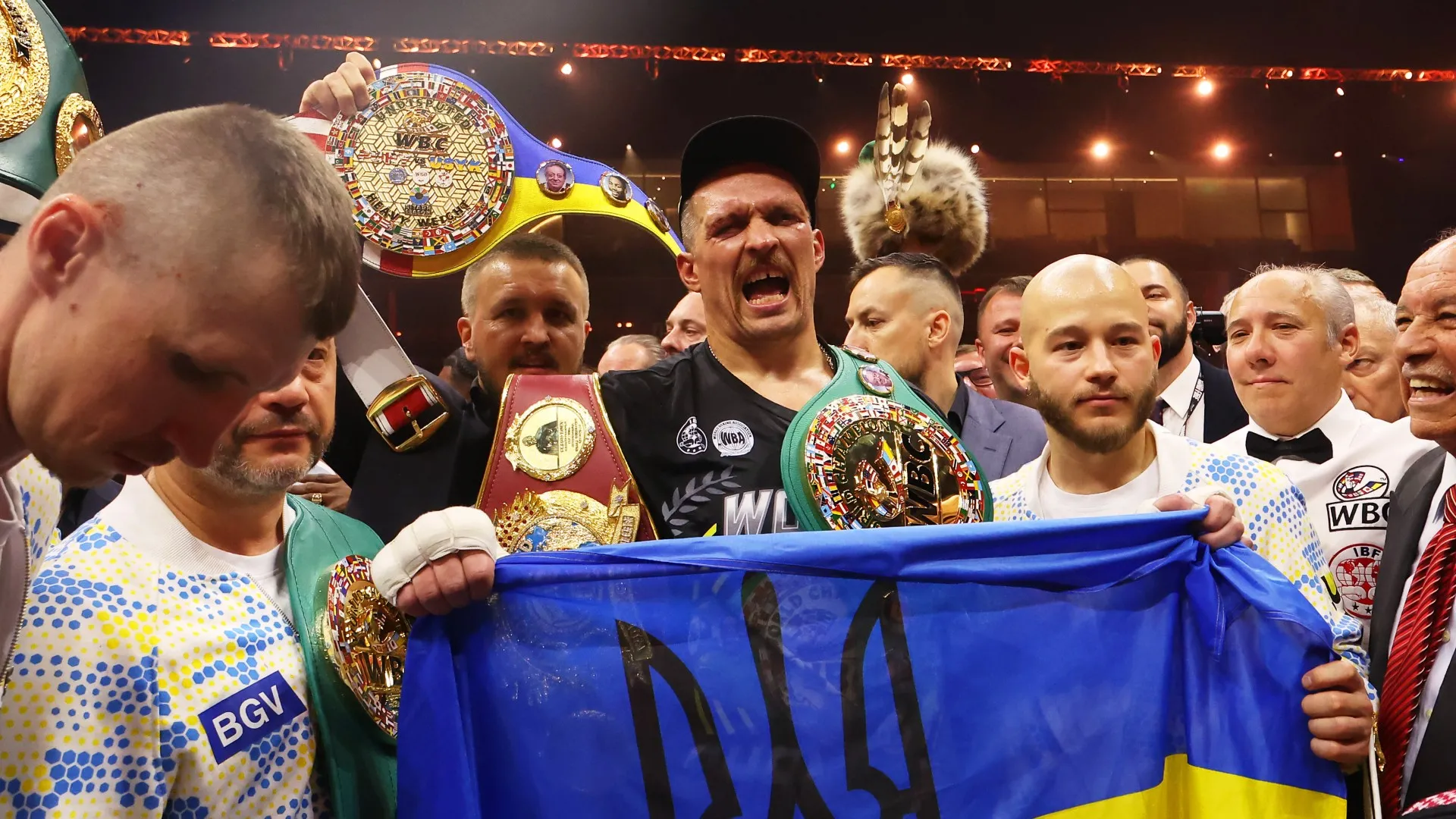 Usyk đánh bại Fury để trở thành nhà vô địch quyền anh hạng nặng thế giới không thể tranh cãi | beIN SPORTS