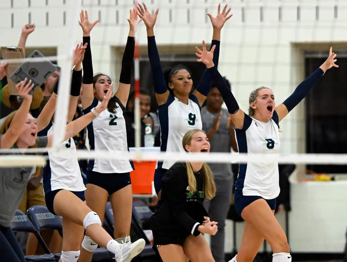 image_675a5f393906d Susan Shifflett: A Timeless Legacy of a Volleyball Coach