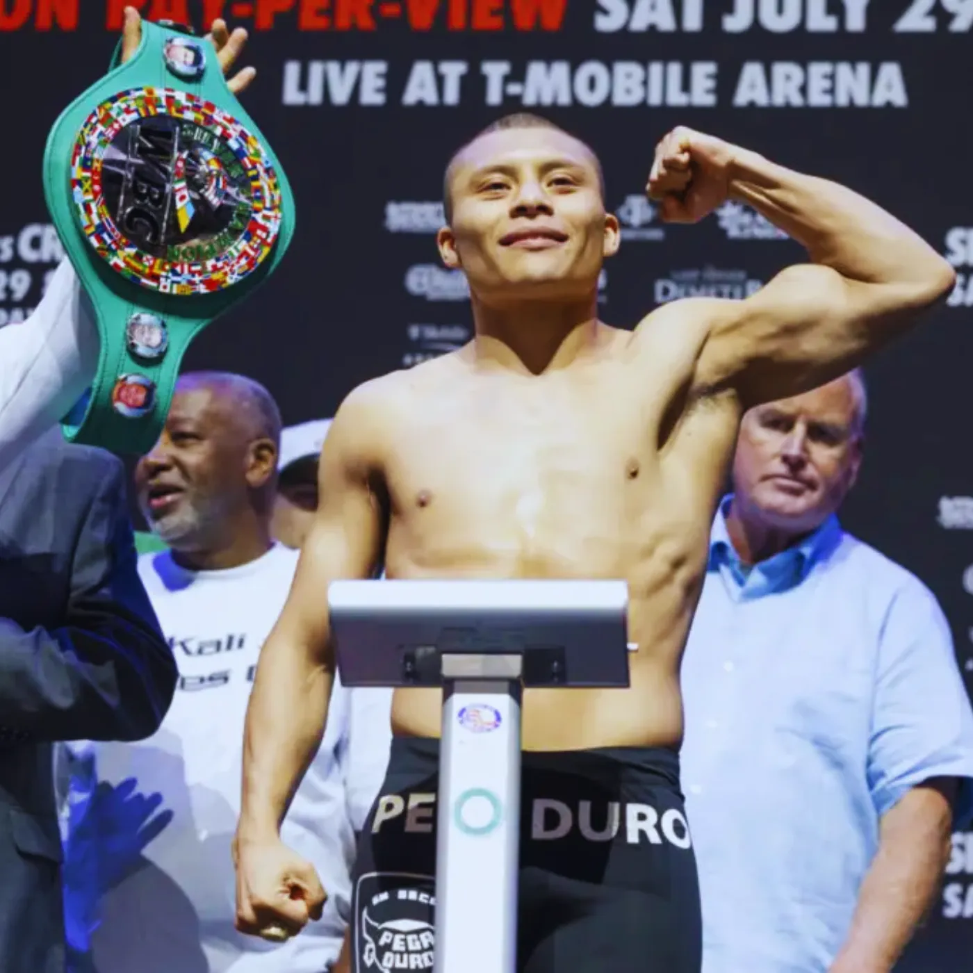 image_675a8c4bf1125 Isaac Cruz’s Comeback: Aiming for Glory Against Angel Fierro