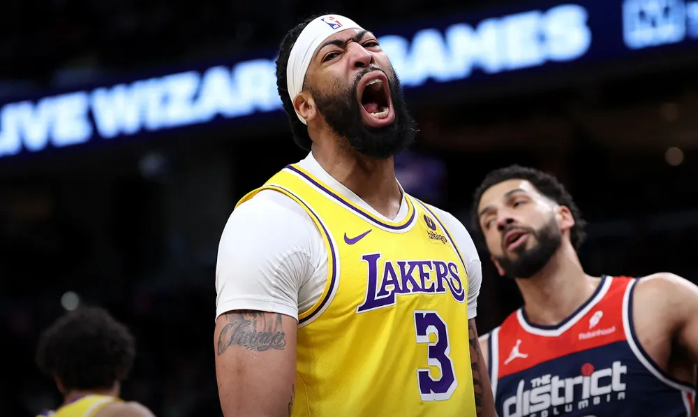 image_6760db51a9c57 How Lakers' JJ Redick Will Manage LeBron James' Minutes Moving Forward