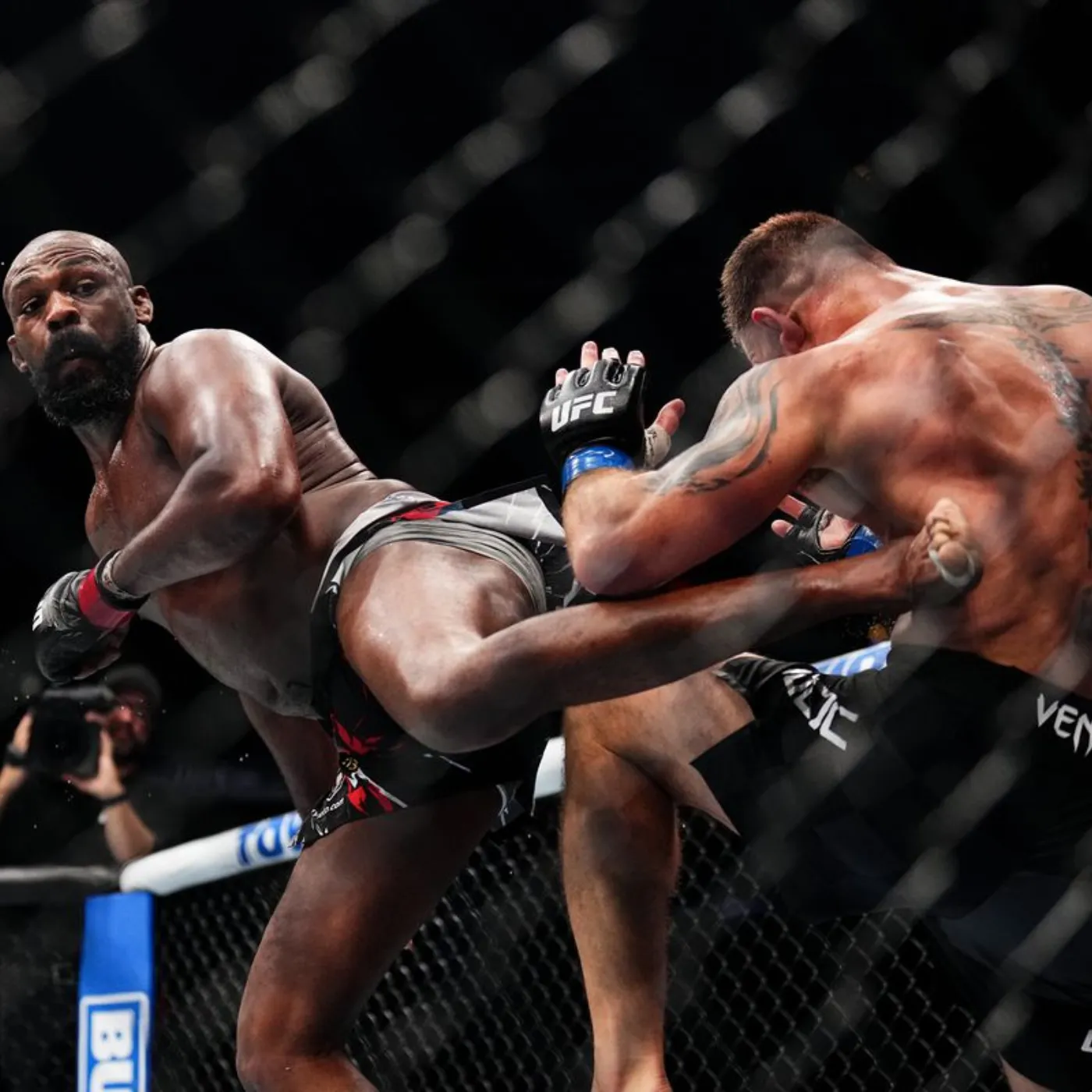 image_676229a9c0049 Ngannou launched a one-sided attack on Jon Jones. His career, Jonny meat