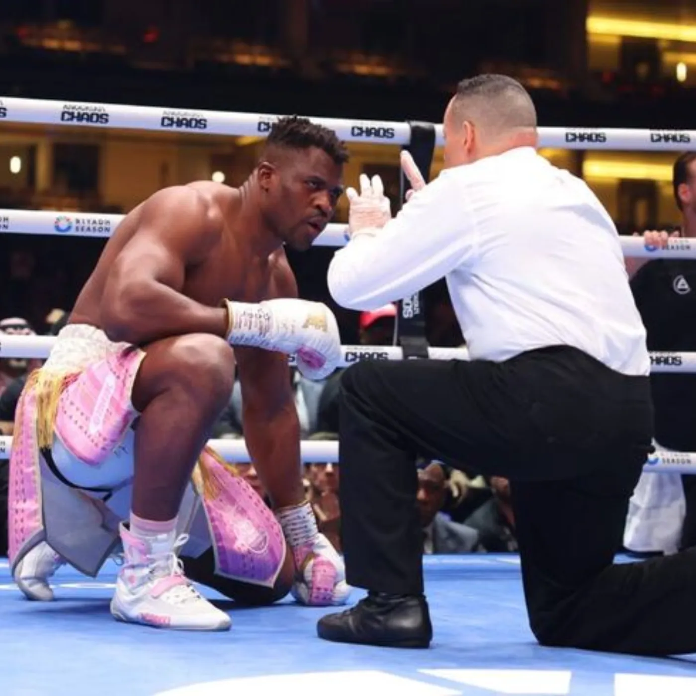 image_676291b9ee805 Anthony Joshua knocks out MMA star Francis Ngannou in one-sided boxing match