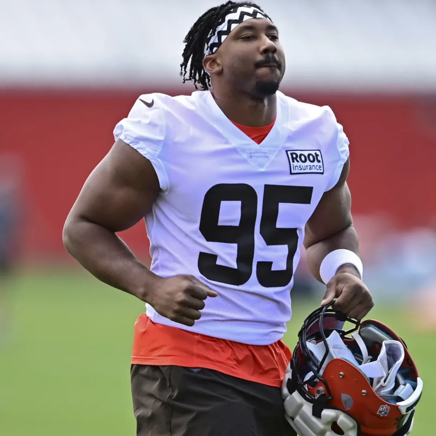 image_67638a7b766b5 Myles Garrett Causes Car Accident and Flees the Scene