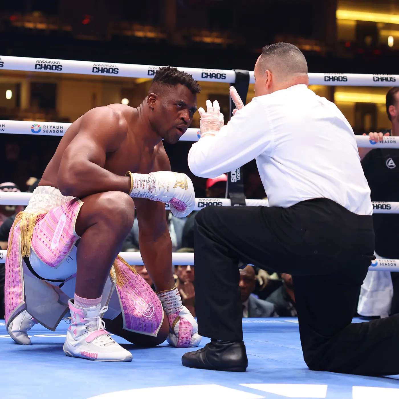 image_67652949729e4 Anthony Joshua Knocks Out Francis Ngannou: The Shocking Story Behind the "Predictable" Punch