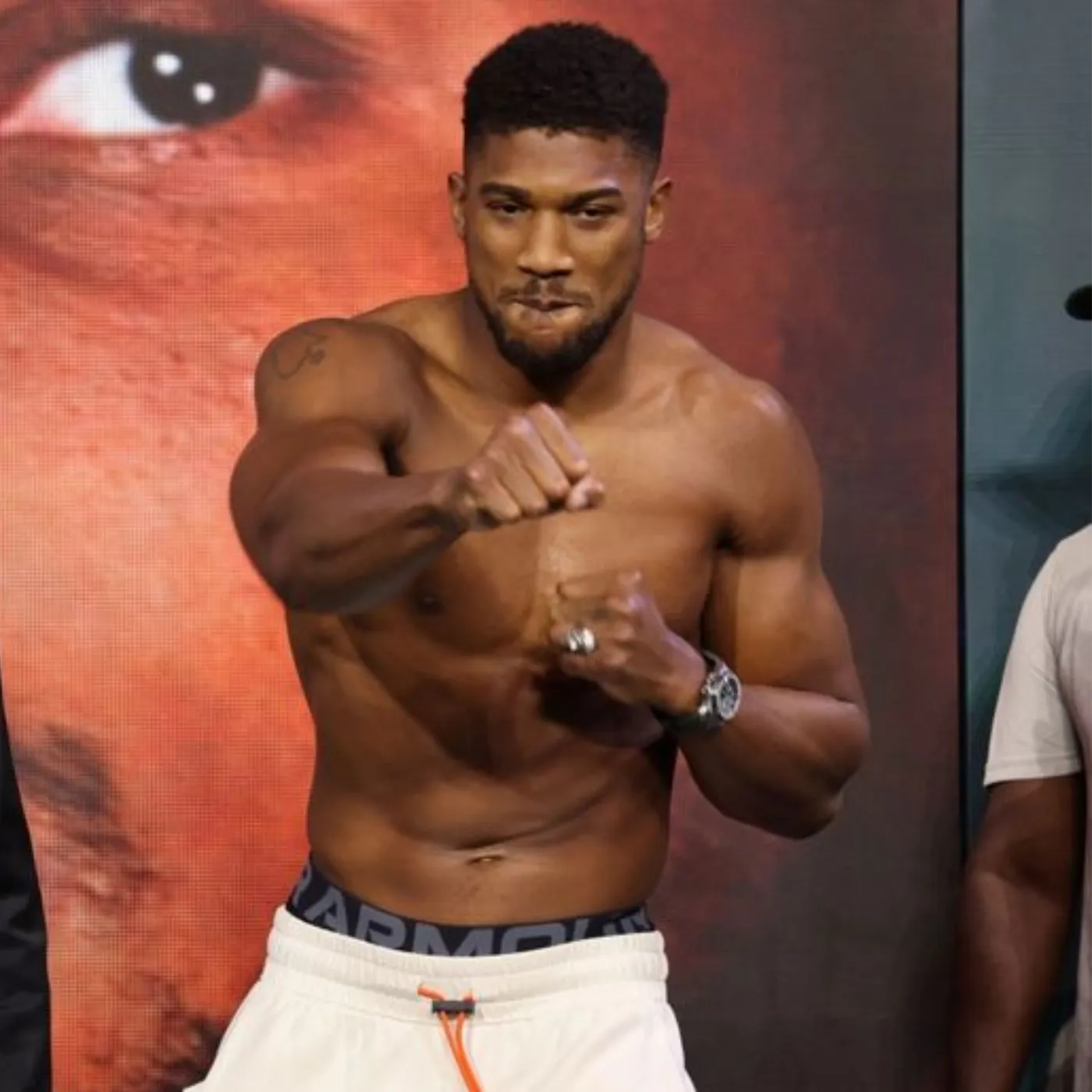 image_67652c5ef2525 Anthony Joshua vs. Jon Jones, Who Wins When the Gloves Come Off?