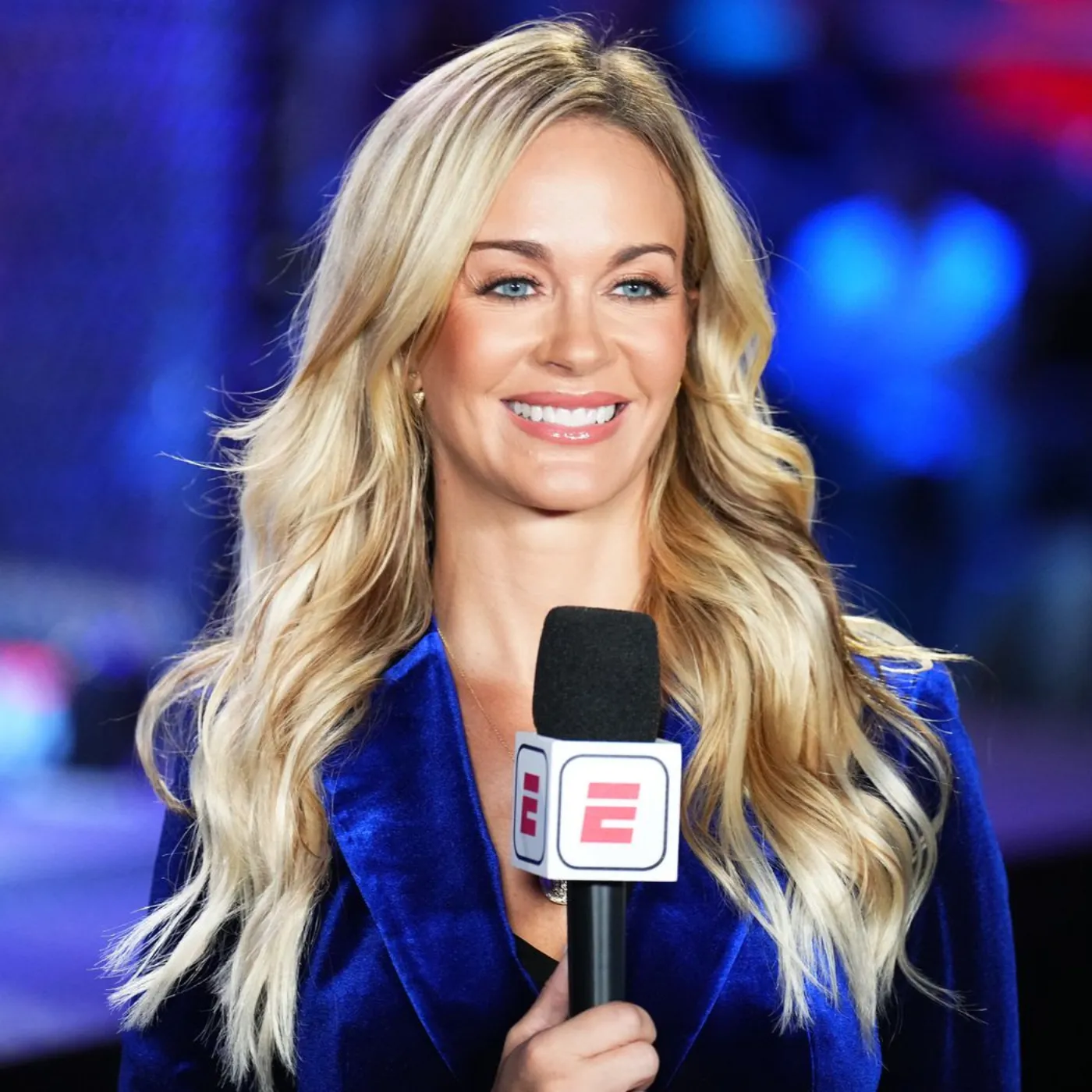 image_676627bf2f703 Laura Sanko Smirks and Explains Why Cub Swanson Should Retire to Avoid Another Defeat Before UFC Tampa