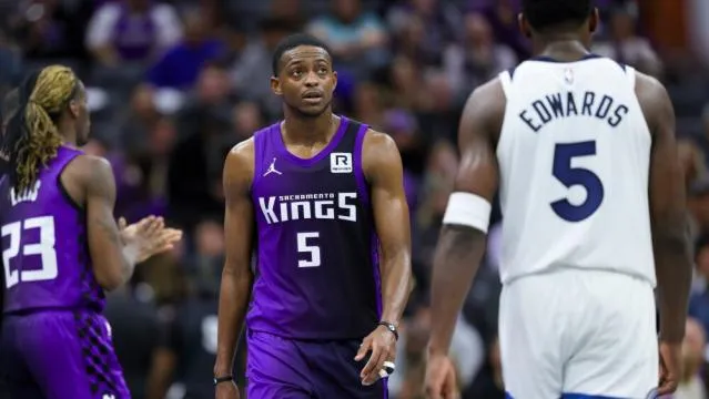 image_6768de0c5deed Kings in 'Danger Zone' as Spurs Eye All-Star Point Guard De'Aaron Fox