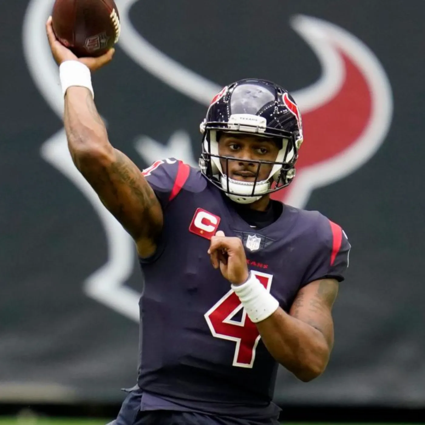 image_6768feb2f3175 Myles Garrett Seems to Want Deshaun Watson Out of Cleveland Analyzing the Tensions