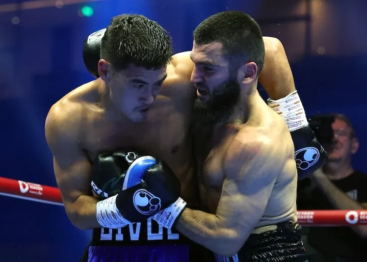 image_676b92fd6aefd Unchanged, unable to survive, Dmitry Bivol awkwardly keeps changing tactics ahead of the rematch with Artur Beterbiev