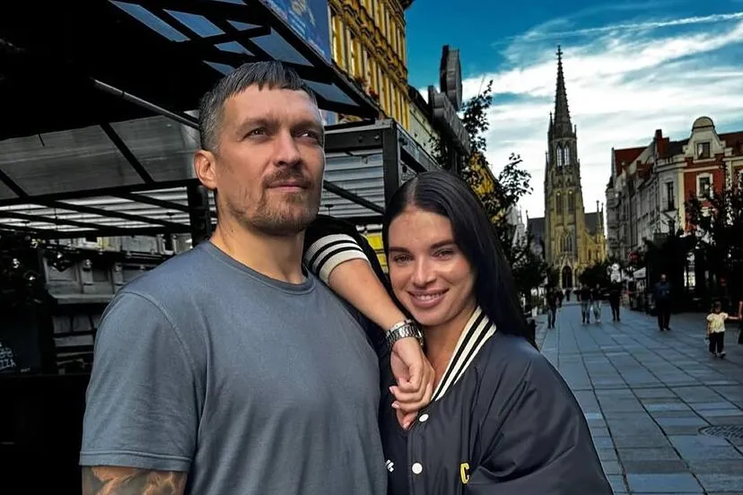 image_676bc0ba2978b Who is the woman behind Heavyweight Champion Oleksandr Usyk's success?