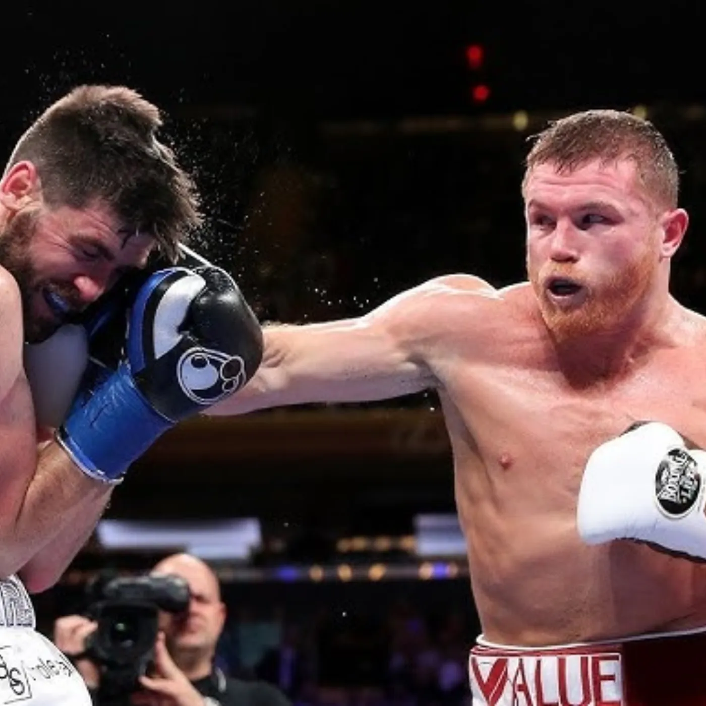 image_676cbe7450fca Canelo Alvarez Responds to Jake Paul's Constant Fight Backlash: Finally Getting an Answer