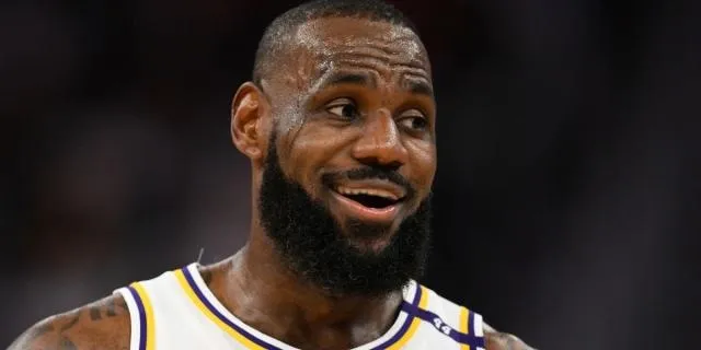 image_676d6cff31b6b LeBron James Drops a Bold Statement Targeting the NFL After Lakers-Warriors Showdown