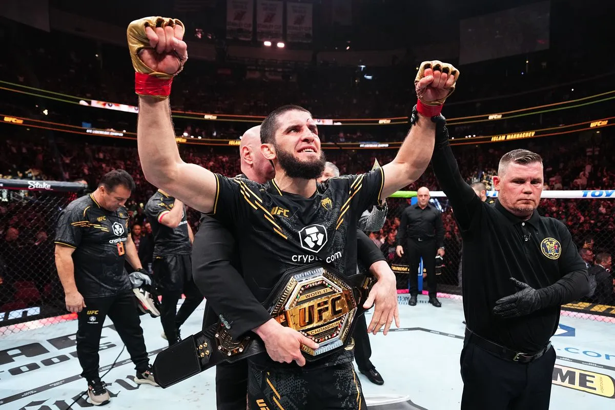 image_676e258e9a4d4 Is Khabib Protecting Islam Makhachev by Blocking Topuria's Shot at the Title?