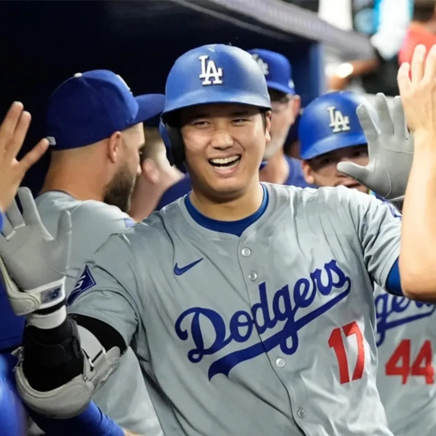 image_676e28c93648c Tommy Edman Praises Leadership of Shohei Ohtani, Freddie Freeman, and Mookie Betts as Key to Dodgers’ Success