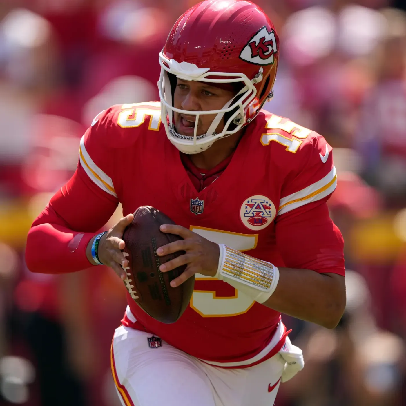 image_676e4a6a4838a Chiefs QB Patrick Mahomes Prepares to Play Week 18 vs. Broncos: A Game Like No Other