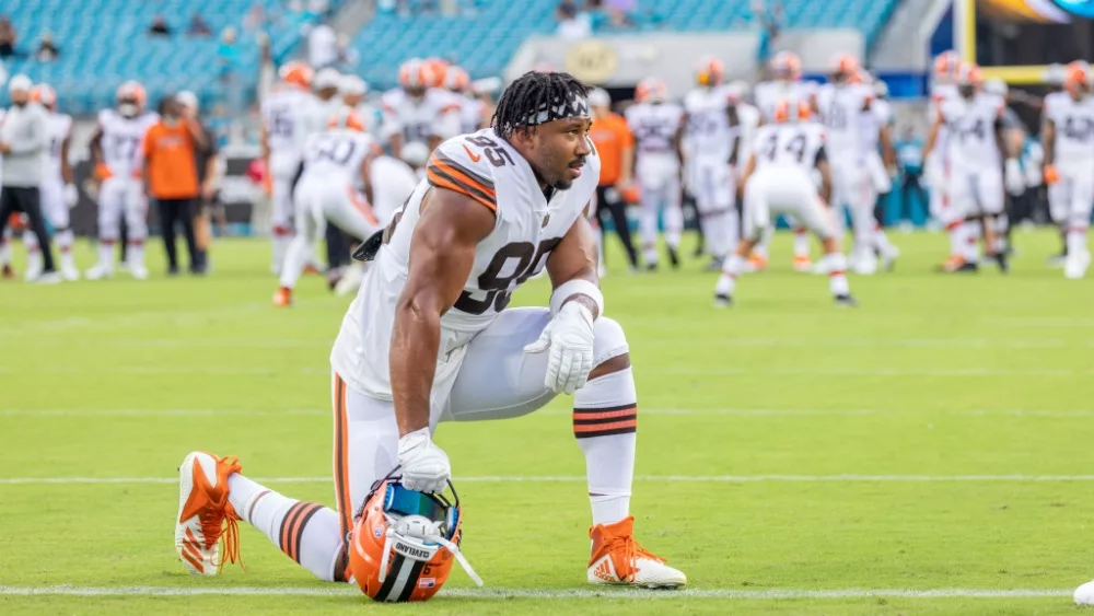 image_676f802514526 Myles Garrett is now the first player to reach 100 tackles before age 29