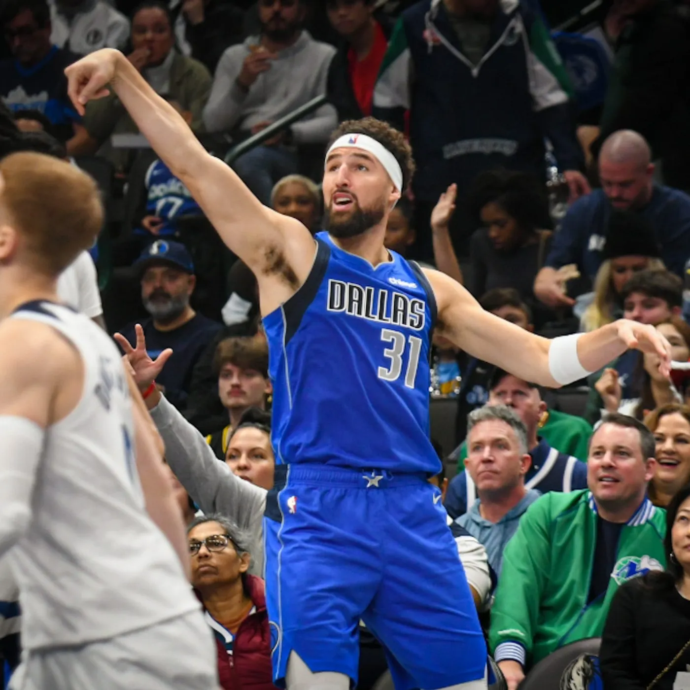 image_6772219aa9c71 Klay Thompson Prepares for Showdown with Reggie Miller: Warriors Fans Hope for a Legendary Duel