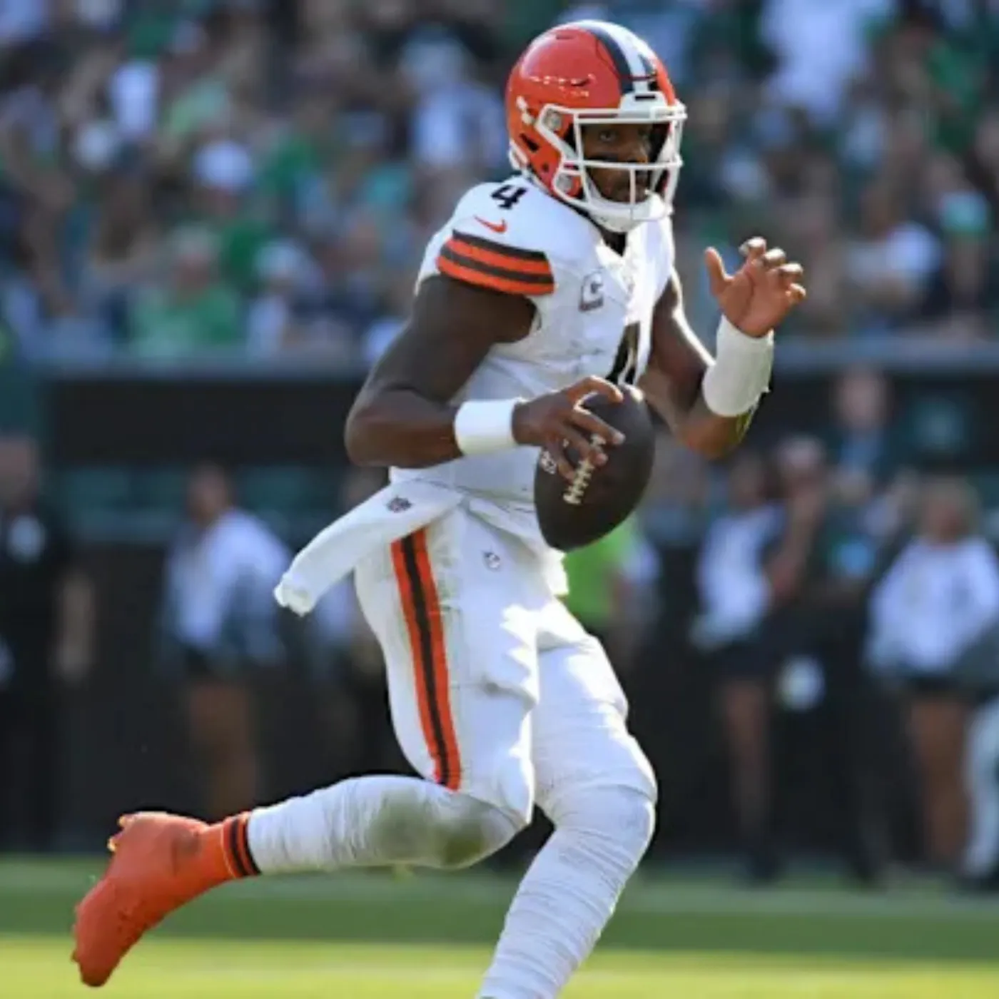 image_677361c468817 Cleveland Browns Urged to Invest $160 Million in QB Amid Deshaun Watson Uncertainty