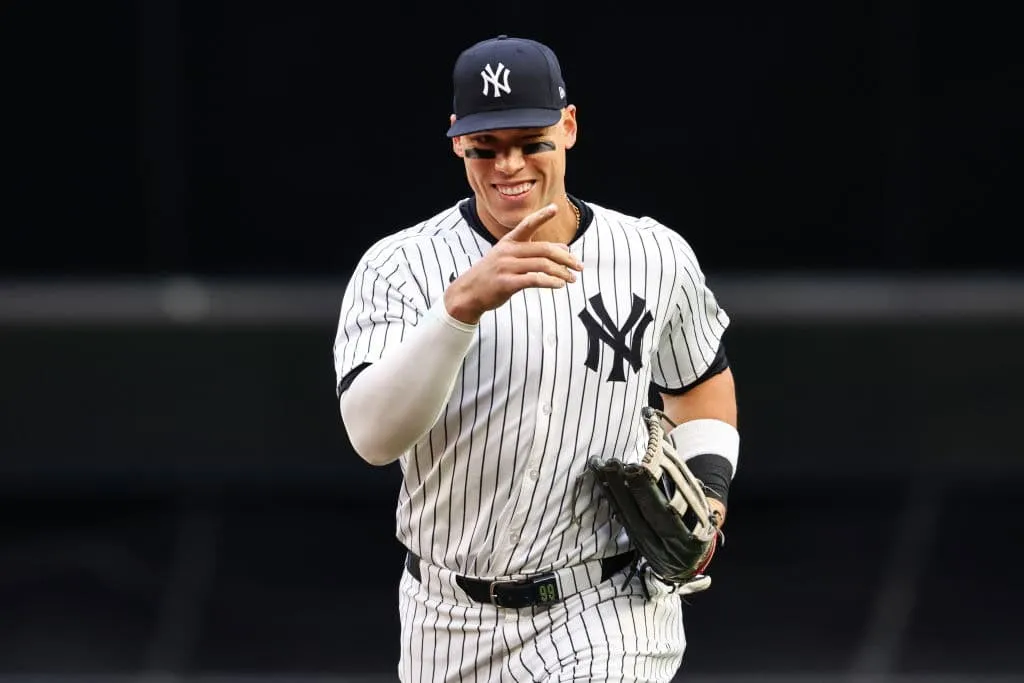 image_677570184913b Happy and prosperous New Year to the Yankee Nation. Aaron Judge Shares Adorable Pictures of Himself and His Spouse.click on the link in the comments to learn more