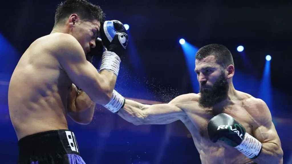 image_67760381312da Artur Beterbiev was defeated by Dmitry Bivol to win the undisputed light heavyweight championship