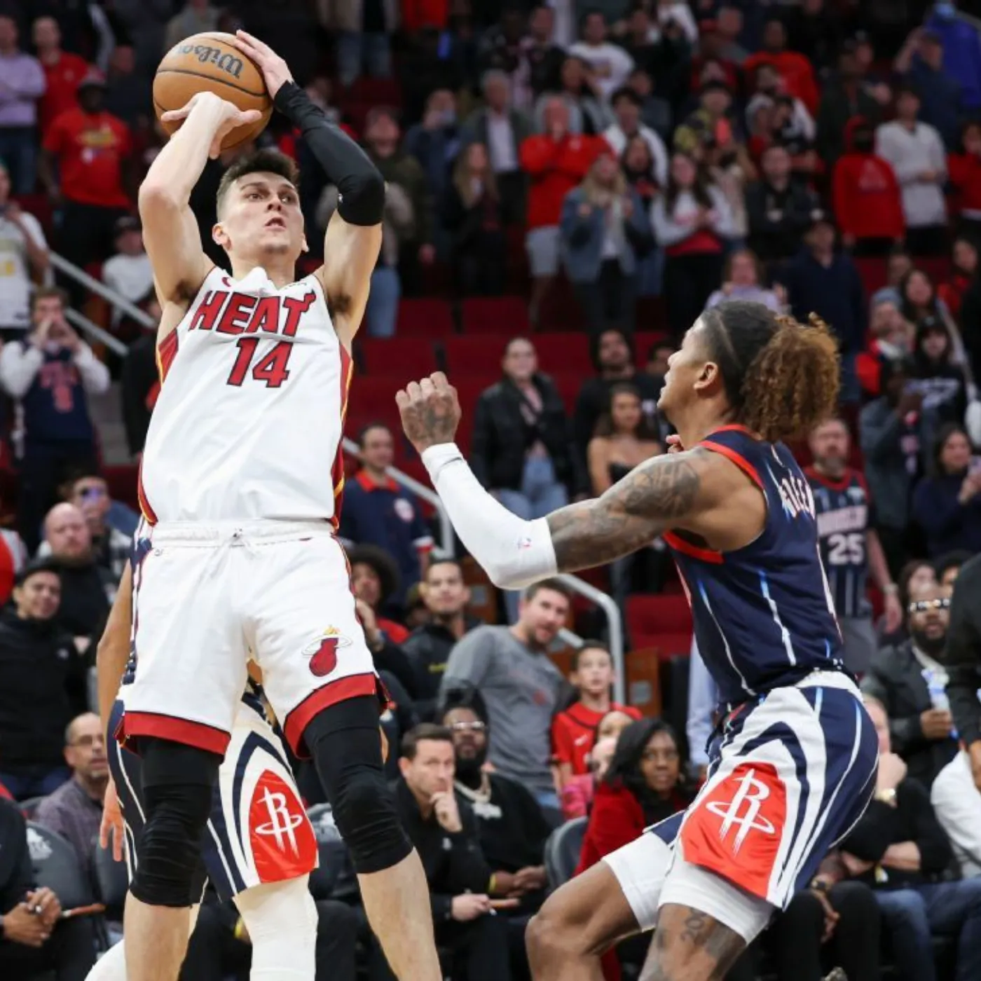 image_67774bd525a18 Who Has the Edge? Pacers vs. heat predictions and betting trends!