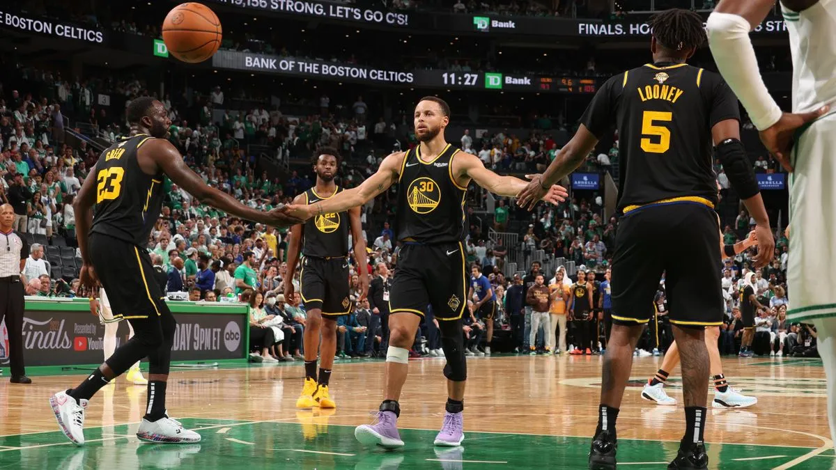 How Stephen Curry Revolutionized Basketball