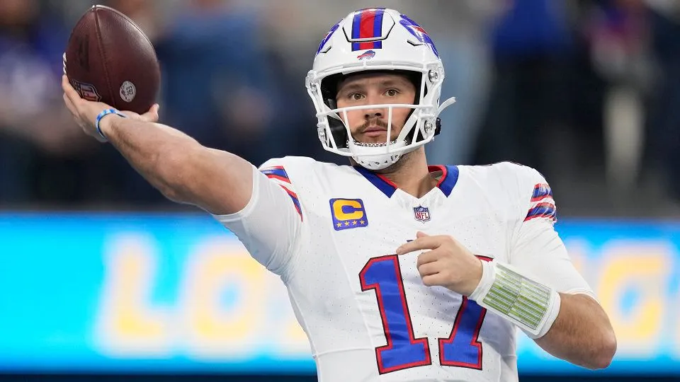 image_6778b7d8b187c Buffalo Bills' Josh Allen to start against Patriots, extend streak and then sit