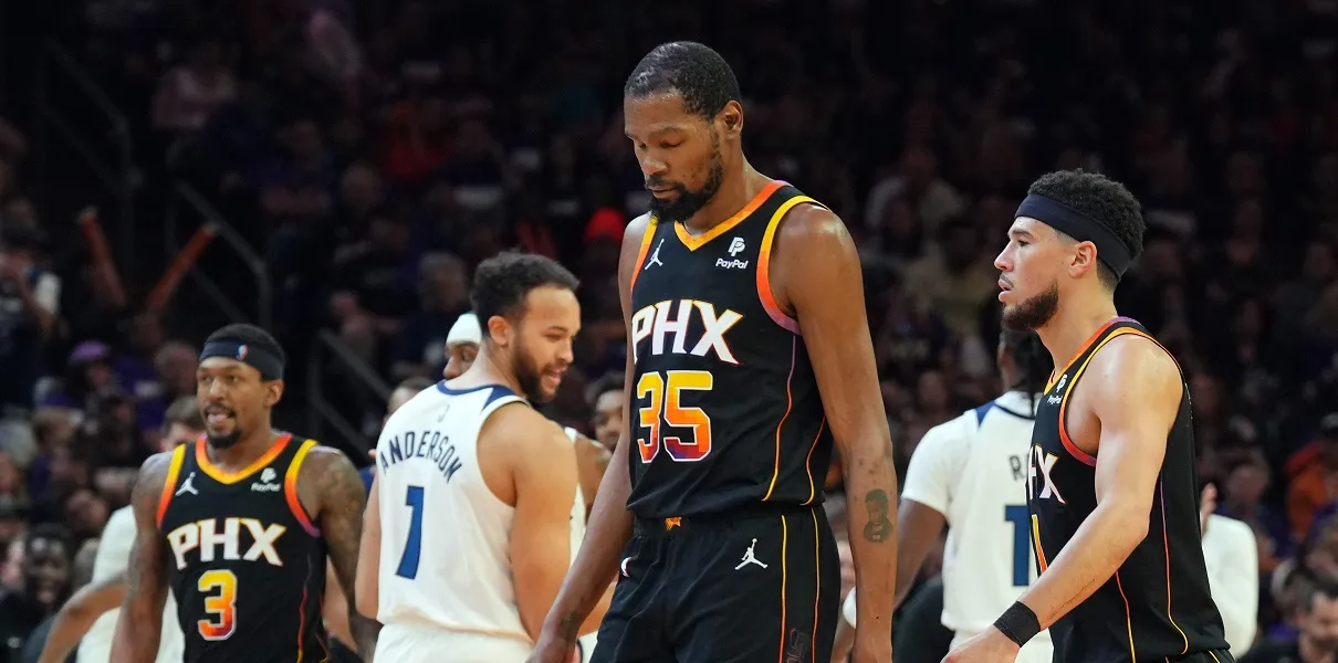 image_67af0c8375ff7 NBA Drama Unfolds: LeBron James’ Future, Kevin Durant’s Exit, Anthony Davis’ Injury, and More