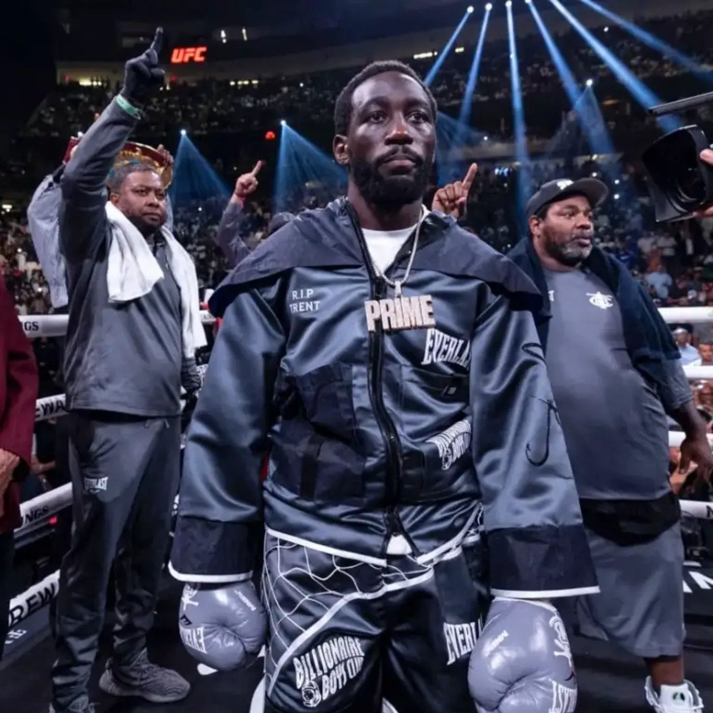 image_67aff19d8b50a Roy Jones Jr. Drops a Bombshell on Terence Crawford, Unleashing Priceless Counsel That Sparks a War for Canelo Alvarez