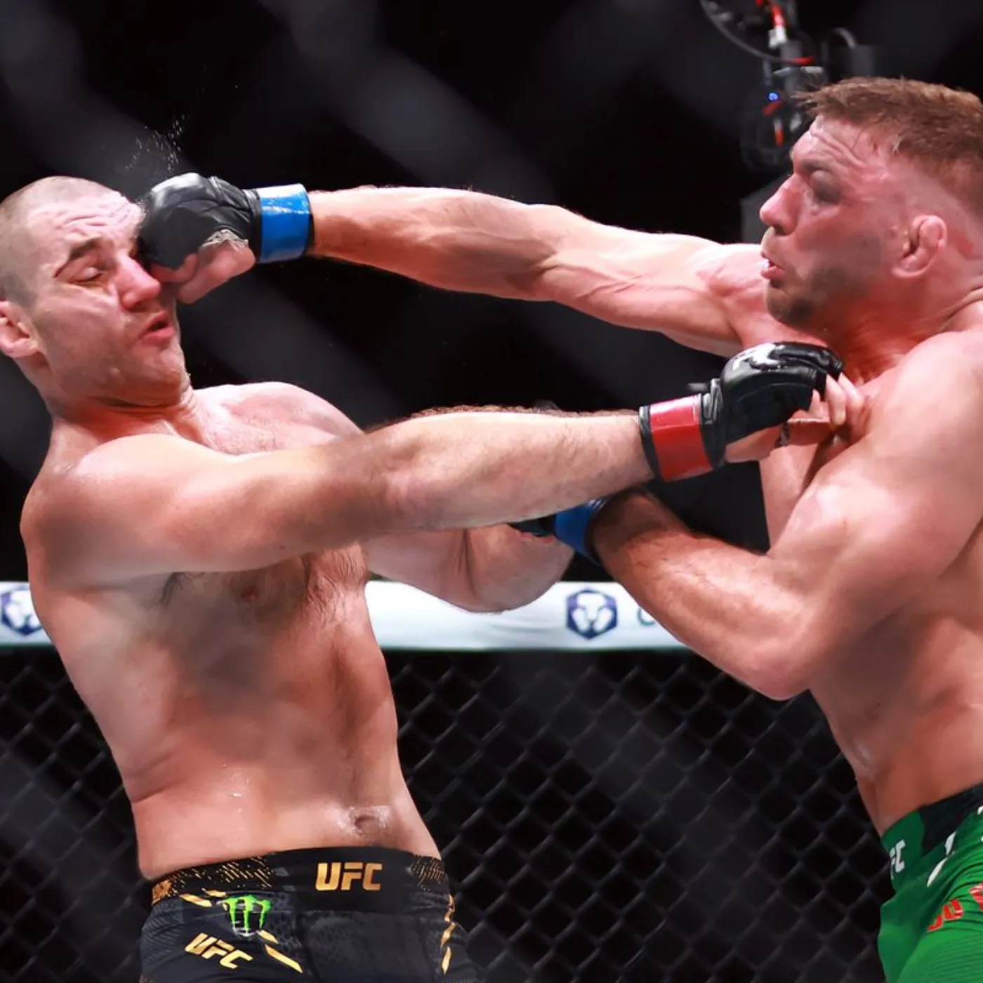 image_67b00a65be649 Dricus Du Plessis: The Unstoppable Force Taking Over the UFC