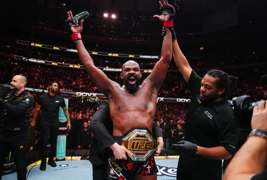 image_67b1b49c06437 UFC Fans Concerned for Jon Jones After Disturbing Instagram Live Video Goes Viral