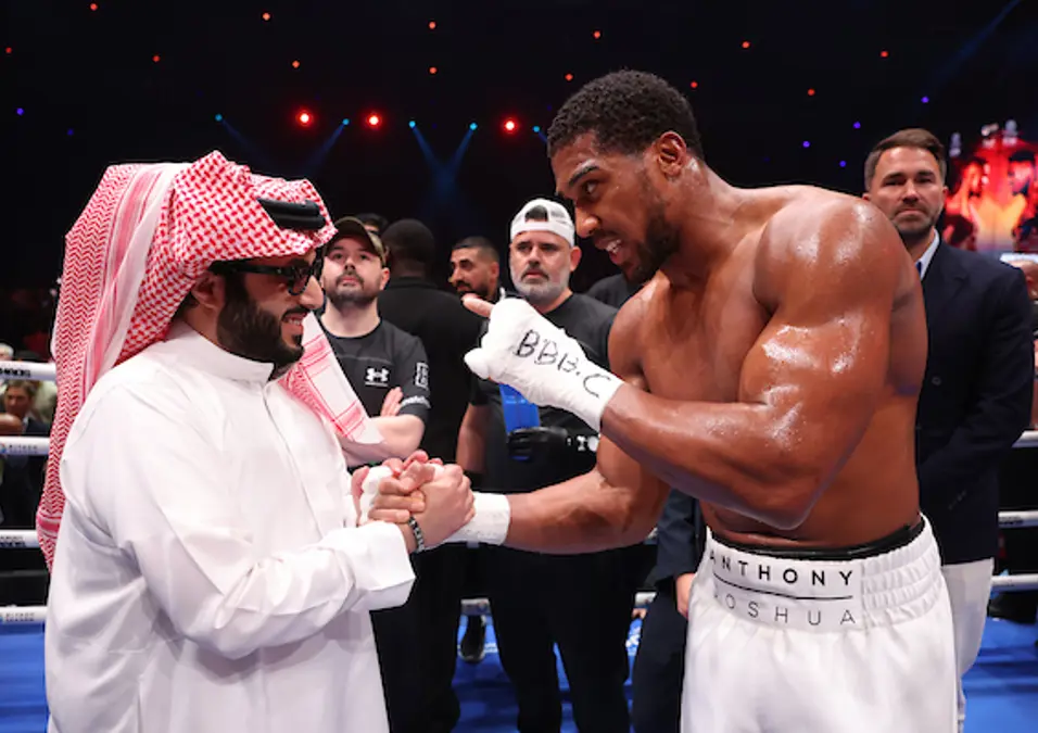 image_67b2d2519c54f Anthony Joshua’s Comeback: From Criticism to Conquering Heavyweight Titans