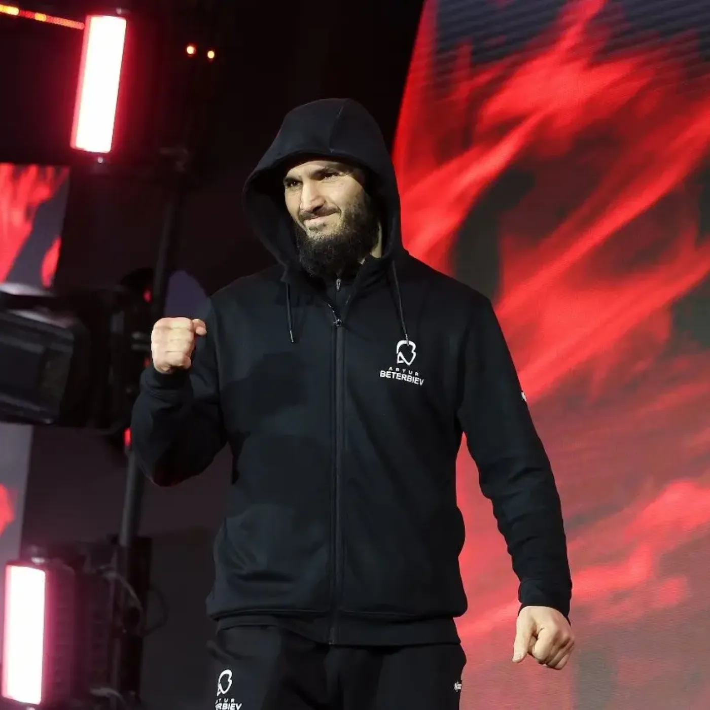 image_67b6b5f7c0edd Bivol vs. Beterbiev: The Battle of Destiny – When Technique Meets Power!