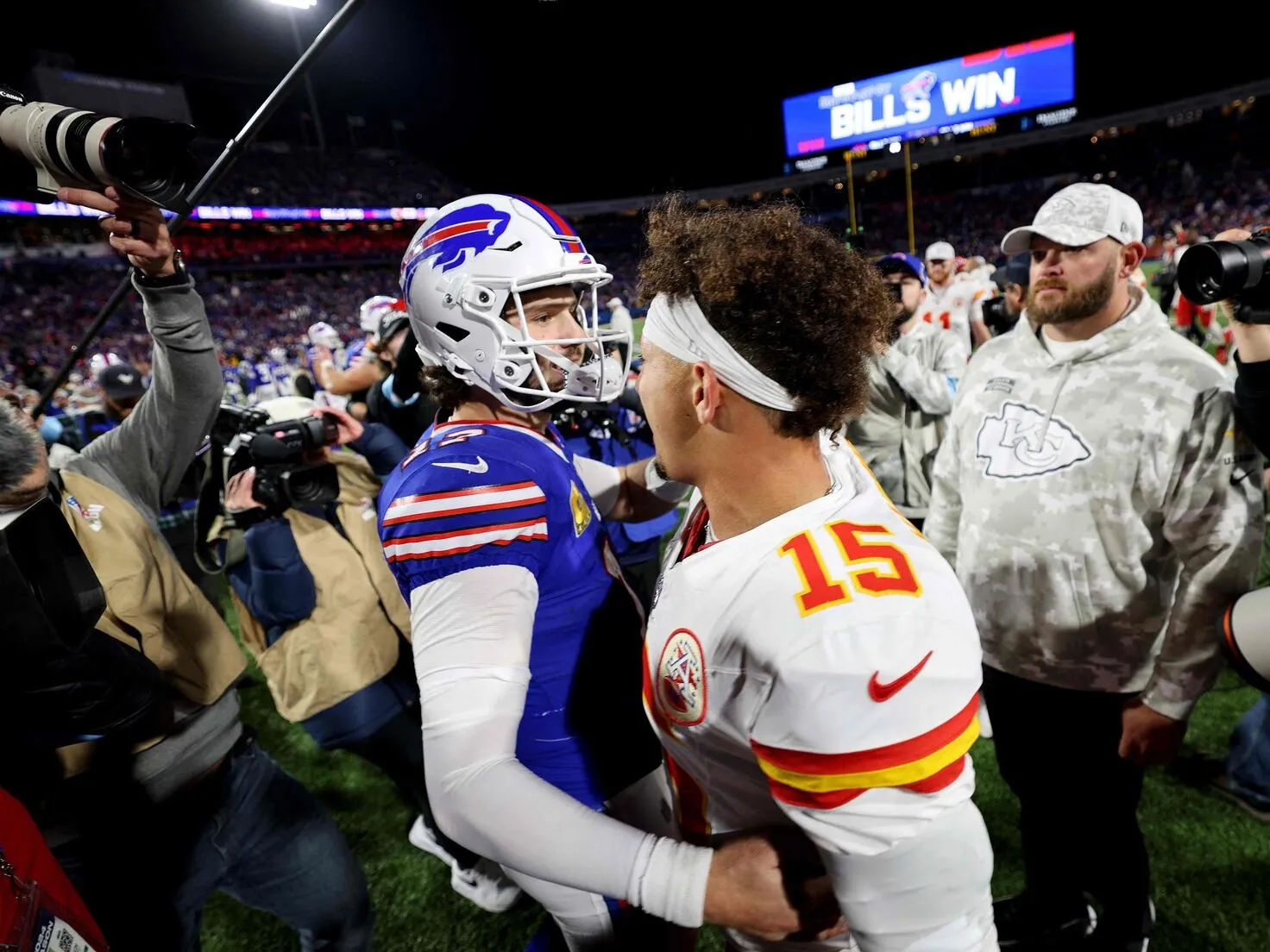 image_67b9f791f1ac1 Chiefs WR Rumored to Ditch Mahomes for Josh Allen and the Bills!