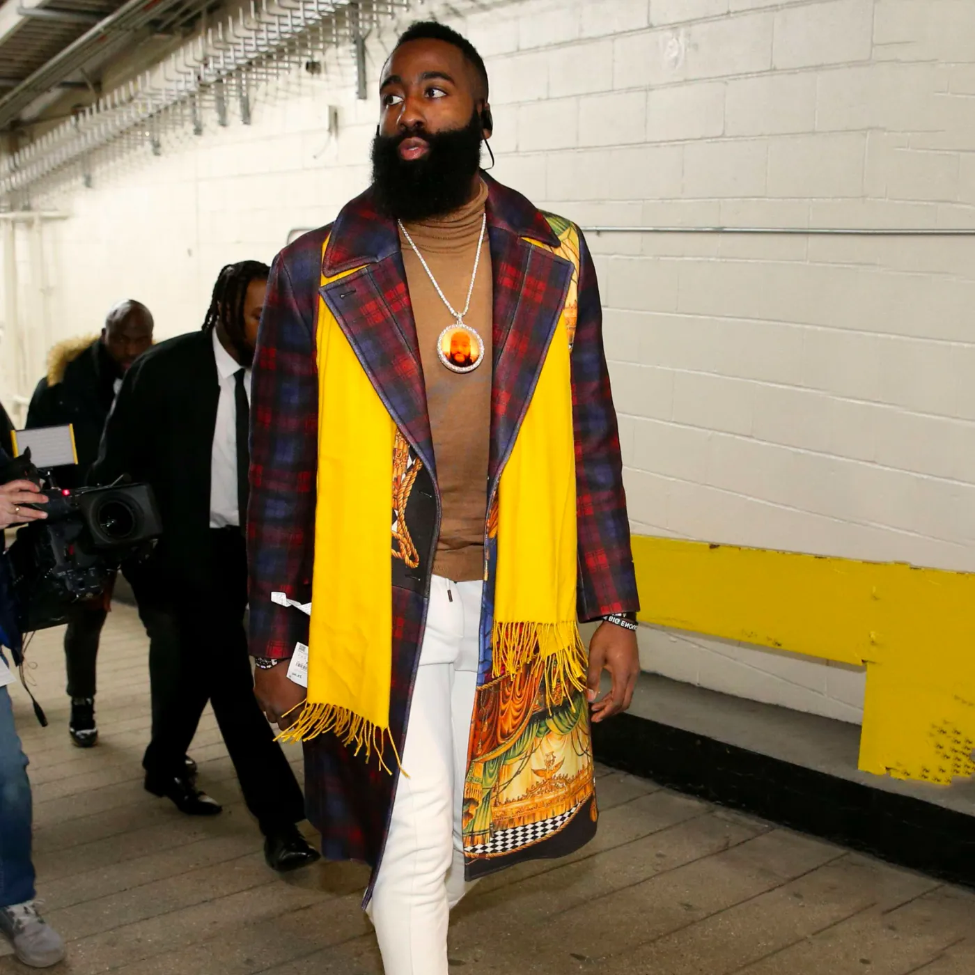 image_67bba2ca7b85f James Harden’s Fantastic Impact on Sports and Style Shocks the World