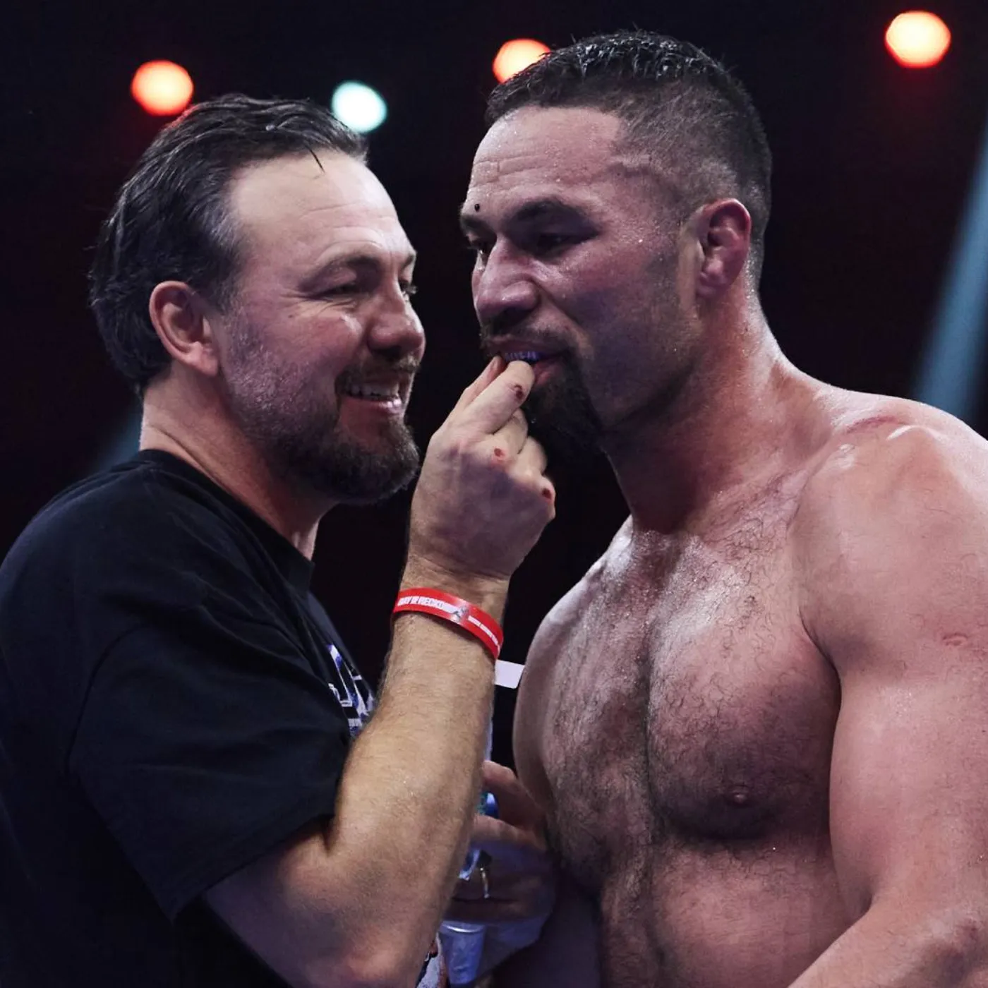 image_67bebca891a8b Heavyweight monster received over 3 million USD, but humiliation by knockout Joseph Parker is as if a clown for the boxing ring